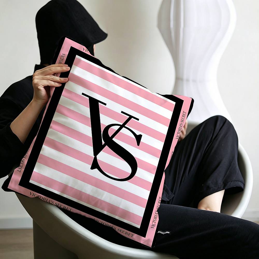 Classic Logo V-VictoriaS S-Sec - Home Fragrance Victoria Secret 评论和价格